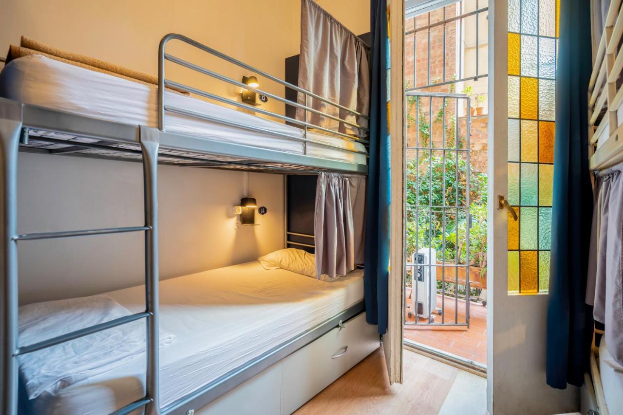 Casa Barcelo Hostel Barselona Dış mekan fotoğraf