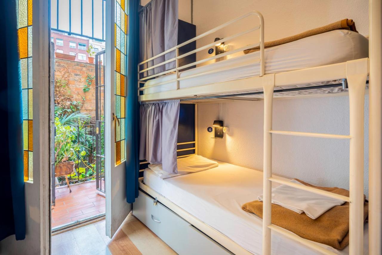Casa Barcelo Hostel Barselona Dış mekan fotoğraf
