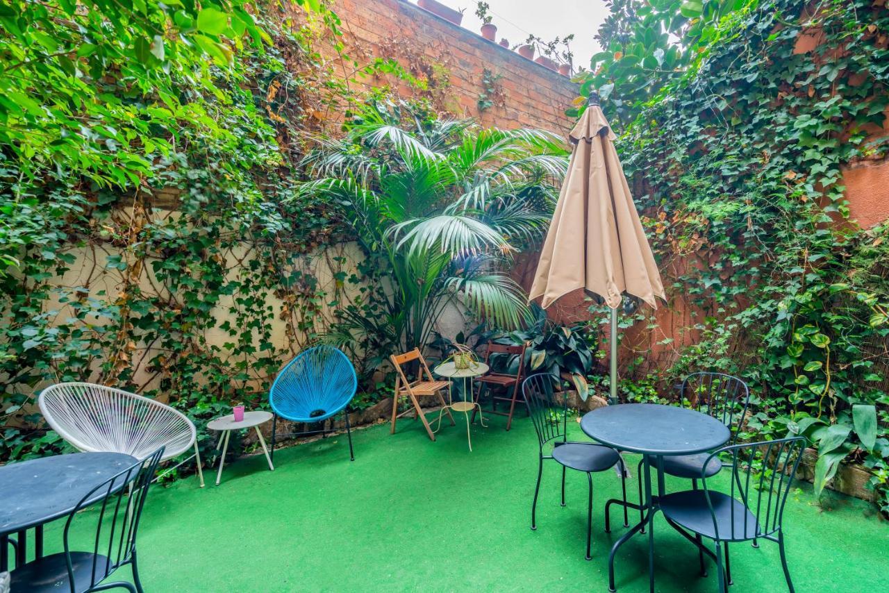 Casa Barcelo Hostel Barselona Dış mekan fotoğraf