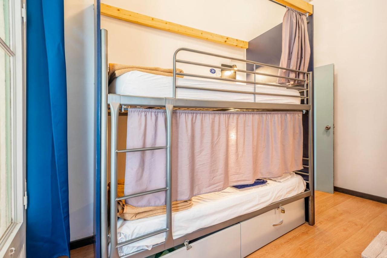 Casa Barcelo Hostel Barselona Dış mekan fotoğraf