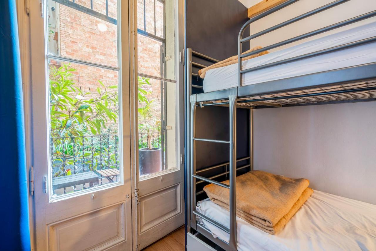 Casa Barcelo Hostel Barselona Dış mekan fotoğraf