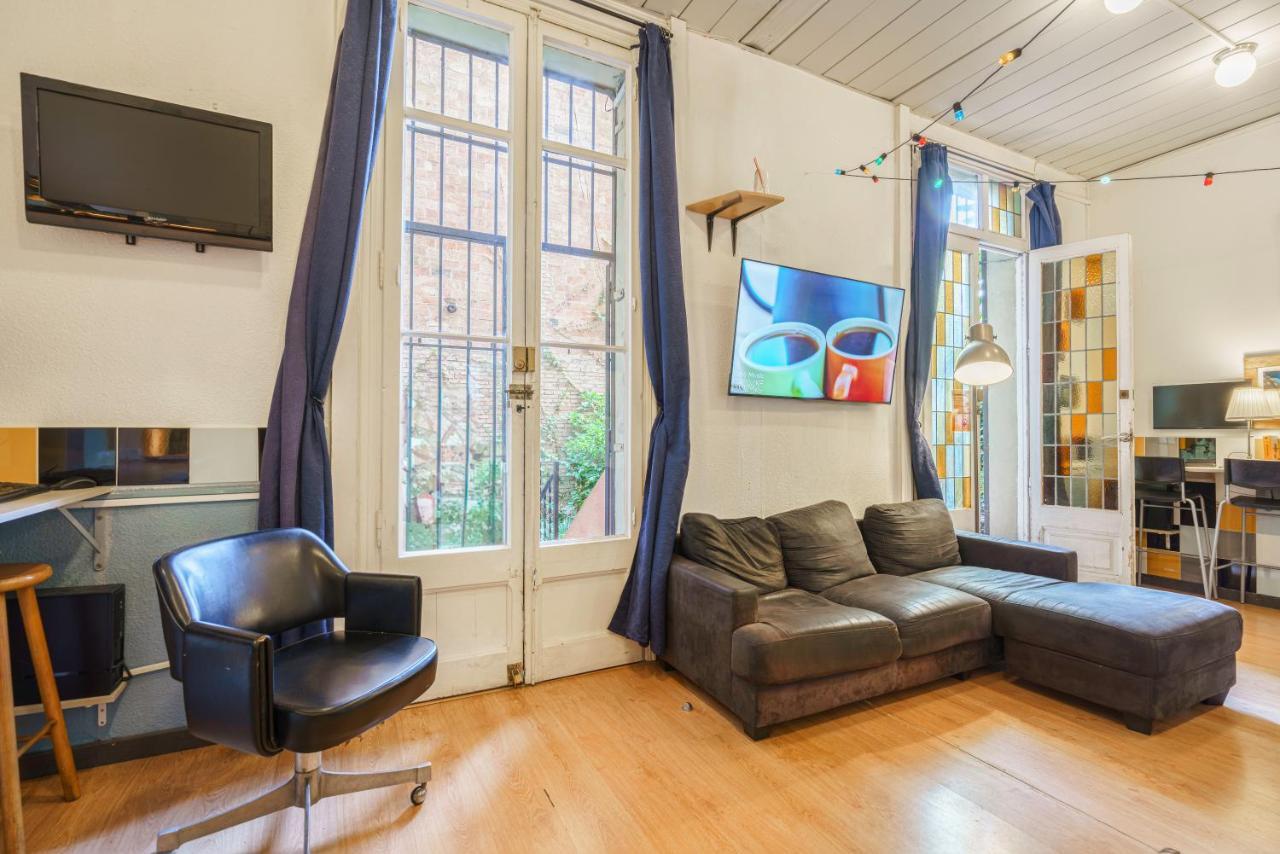 Casa Barcelo Hostel Barselona Dış mekan fotoğraf