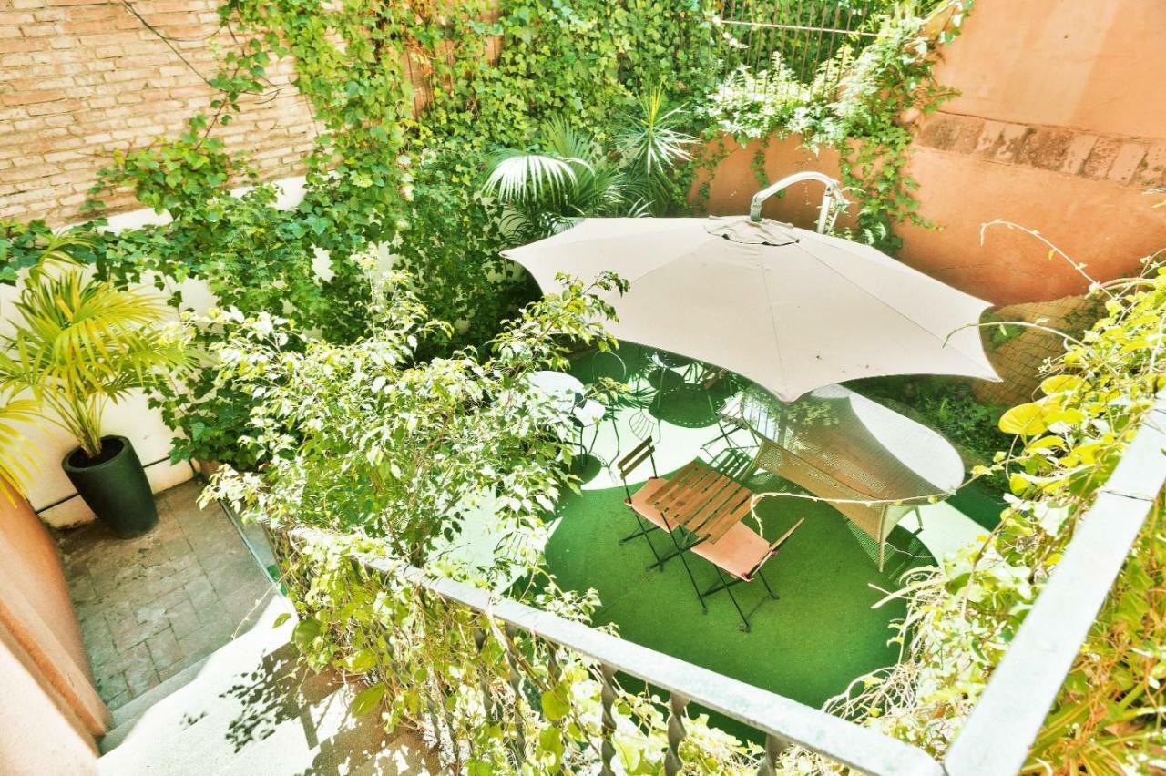 Casa Barcelo Hostel Barselona Dış mekan fotoğraf